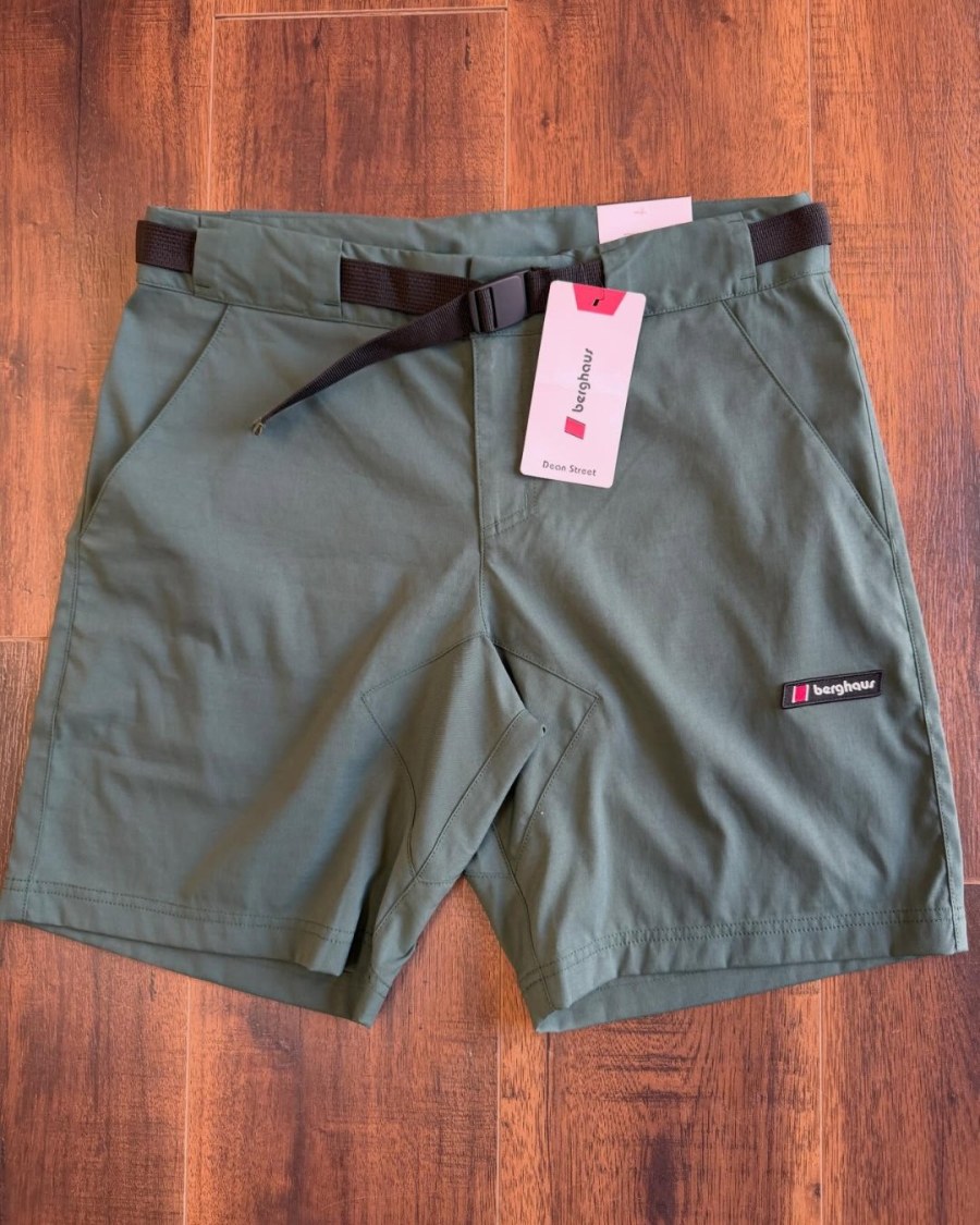 Miniature de Short  Berghaus